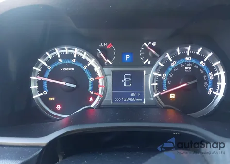 2016 Toyota 4Runner Sr5 z USA, uszkodzony, nr VIN JTEZU5JR7G5144191